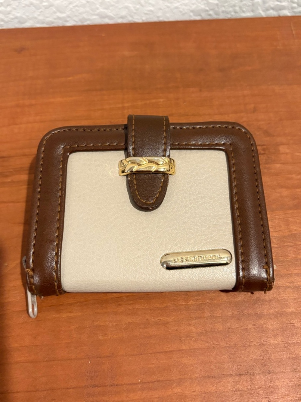 Liz Claiborne Leather Wallet Small Vintage Beige Gold Tone